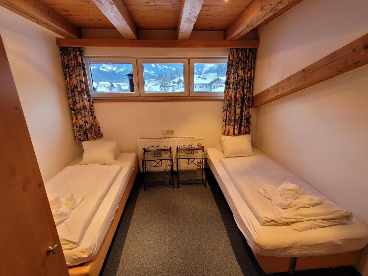 Ferienhotel Alpenhof Aurach bei Kitzbuehel Exterior photo