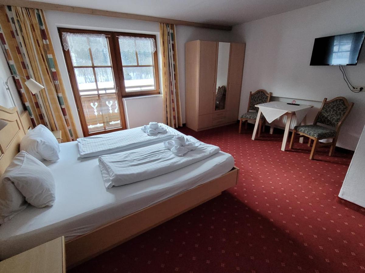 Ferienhotel Alpenhof Aurach bei Kitzbuehel Exterior photo