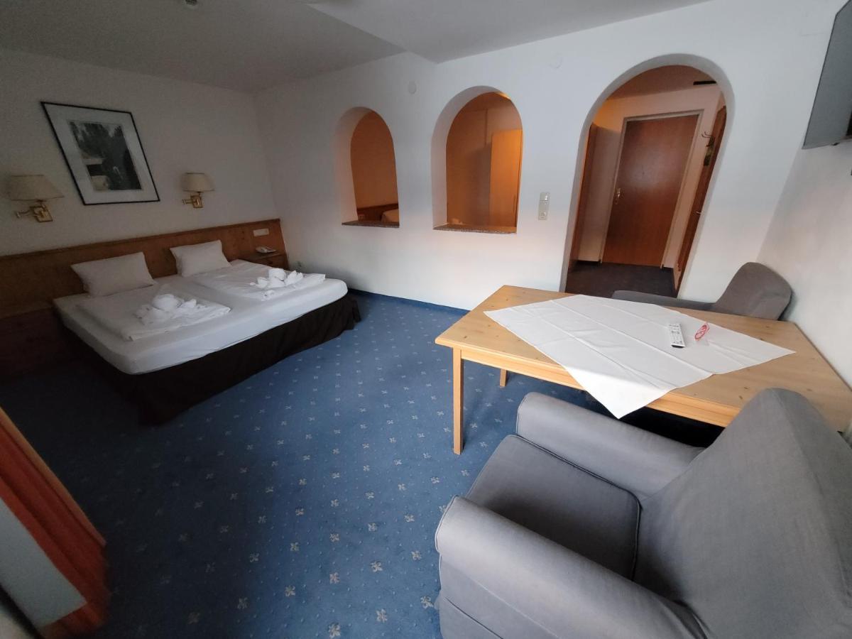 Ferienhotel Alpenhof Aurach bei Kitzbuehel Exterior photo